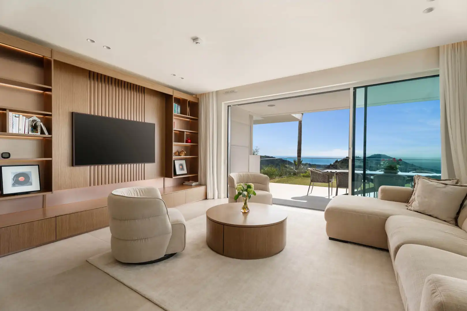 Sala de estar de Planta baja en venta en Ojén con Aire acondicionado, Jardín privado y Terraza