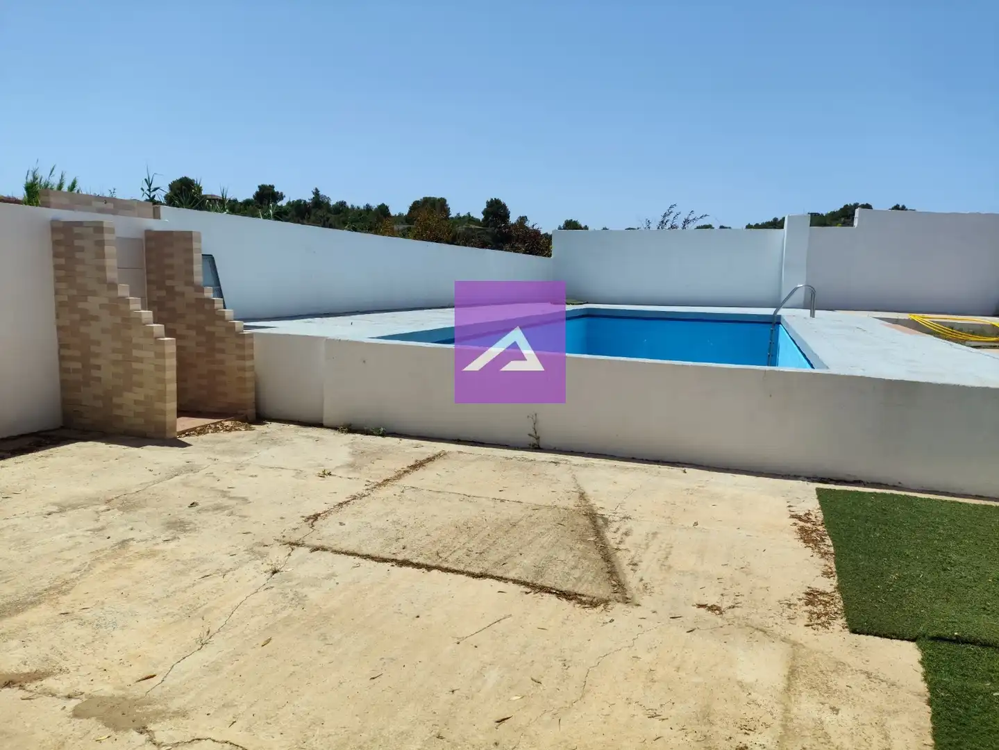 Swimming pool of Houses for sale in Torrent  with Air Conditioner, Private garden and Storage room
