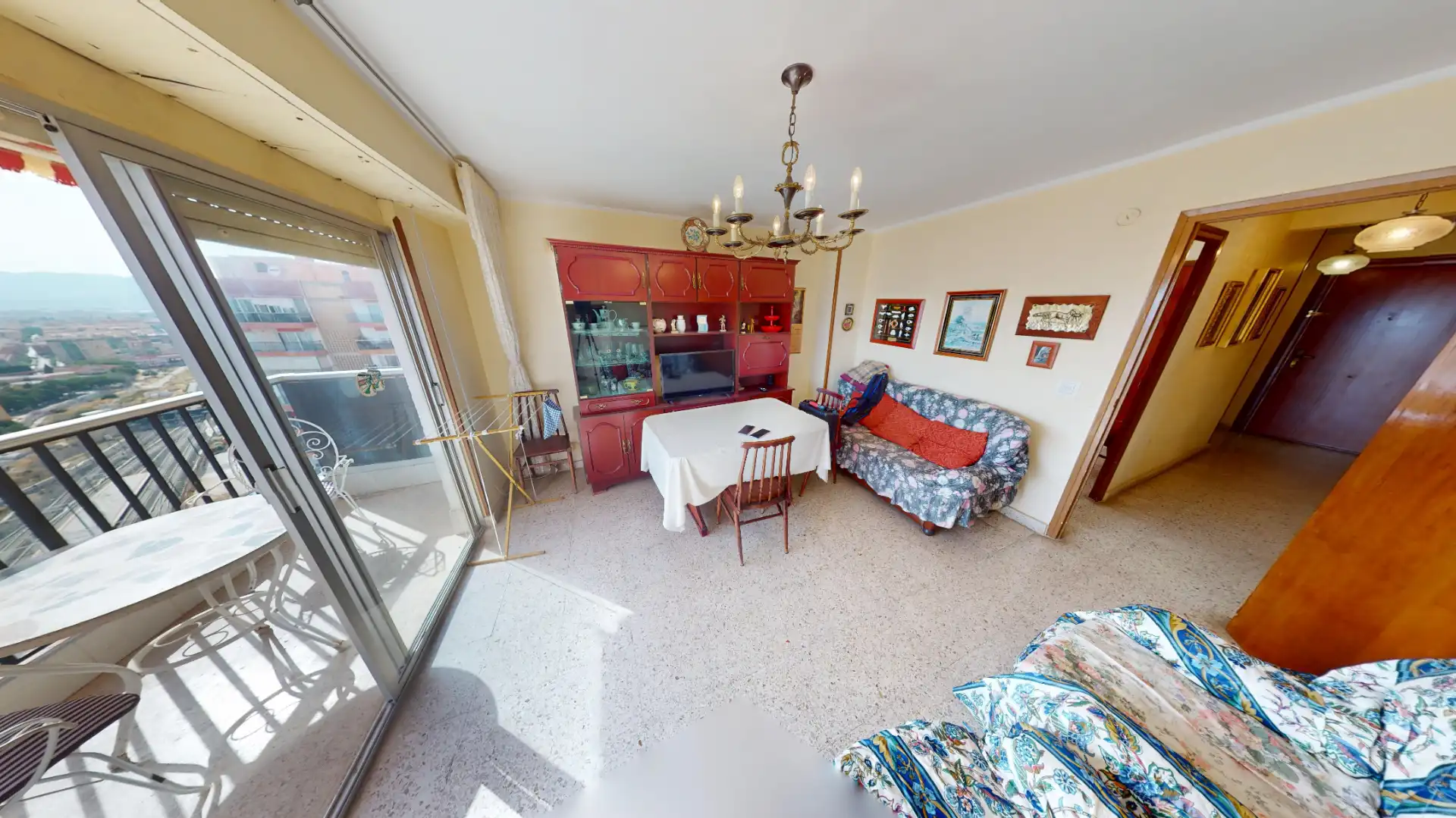 Living room of Flat for sale in Alicante / Alacant  with Parquet flooring, Terrace and Furnished