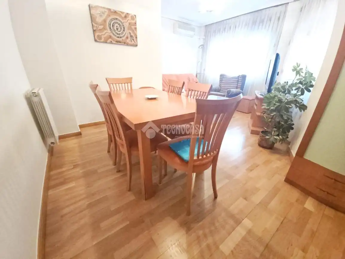 Comedor de Piso en venta en Getafe con Calefacción