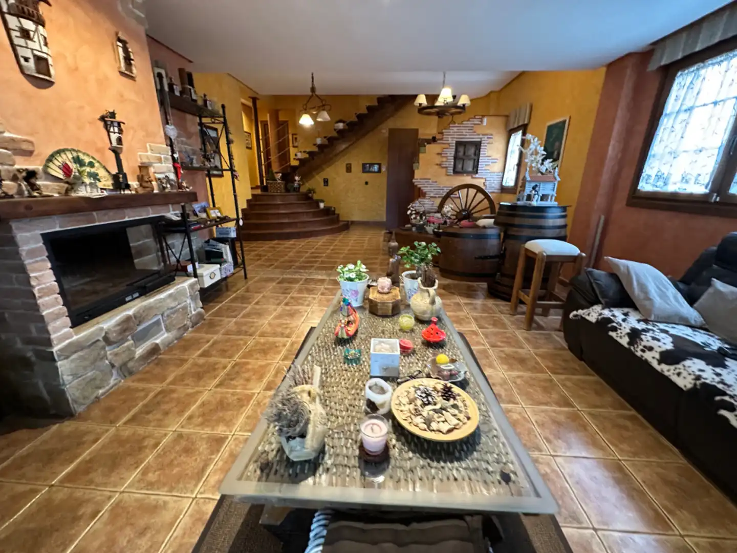 Casa o xalet en venda en Venta de Baños amb Calefacció, Jardí privat i Alarma