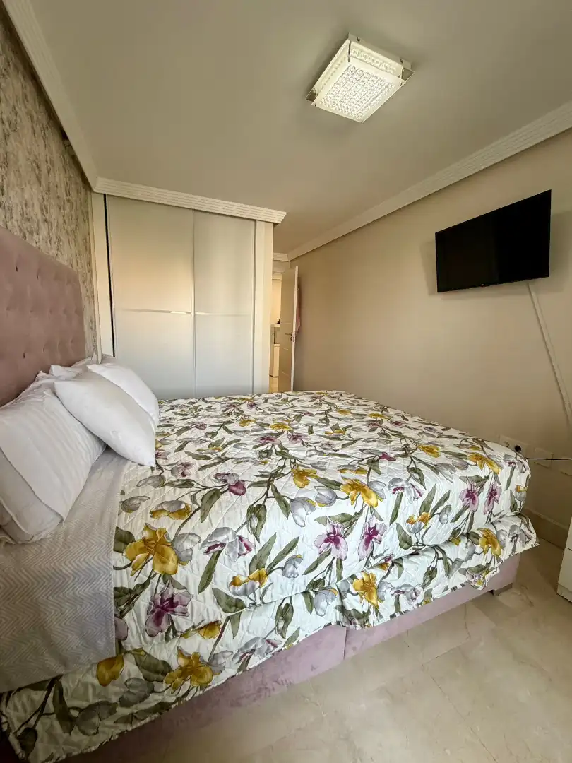 Schlafzimmer von Wohnungen zum Verkauf in Marbella mit Klimaanlage, Heizung und Terrasse
