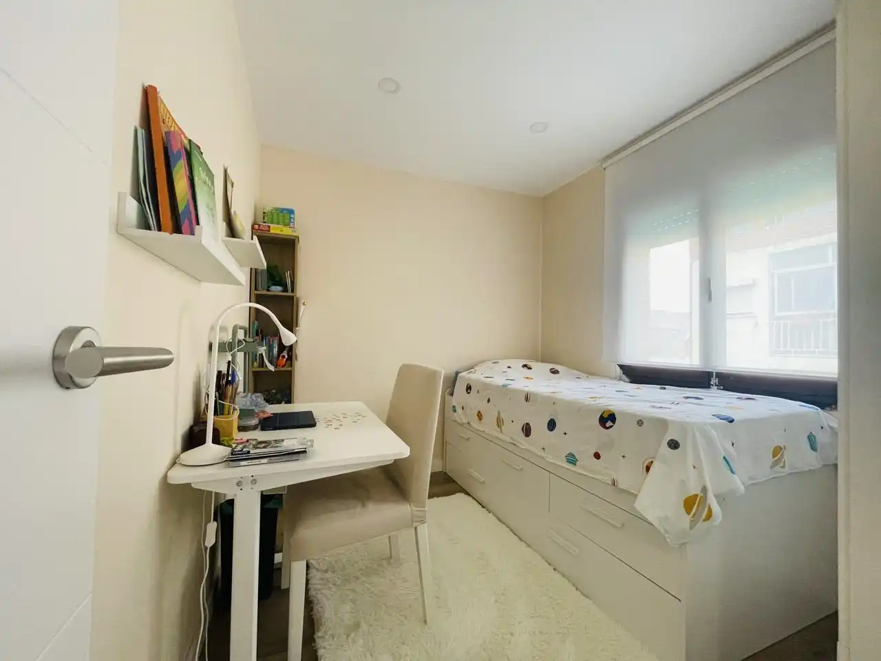 Bedroom of Flat for sale in Salut - Lloreda