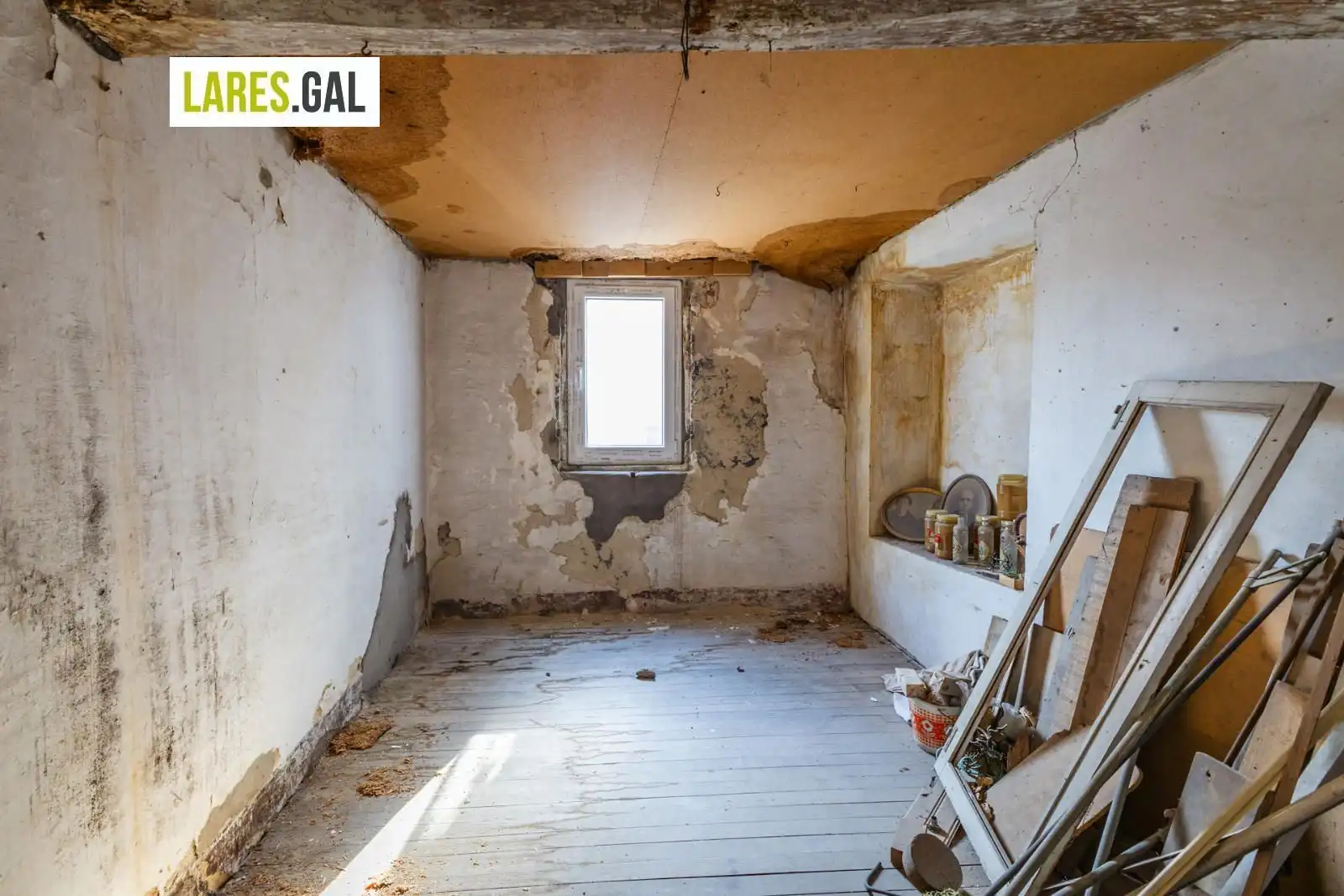 Casa o xalet en venda en Cangas  amb Terrassa i Traster
