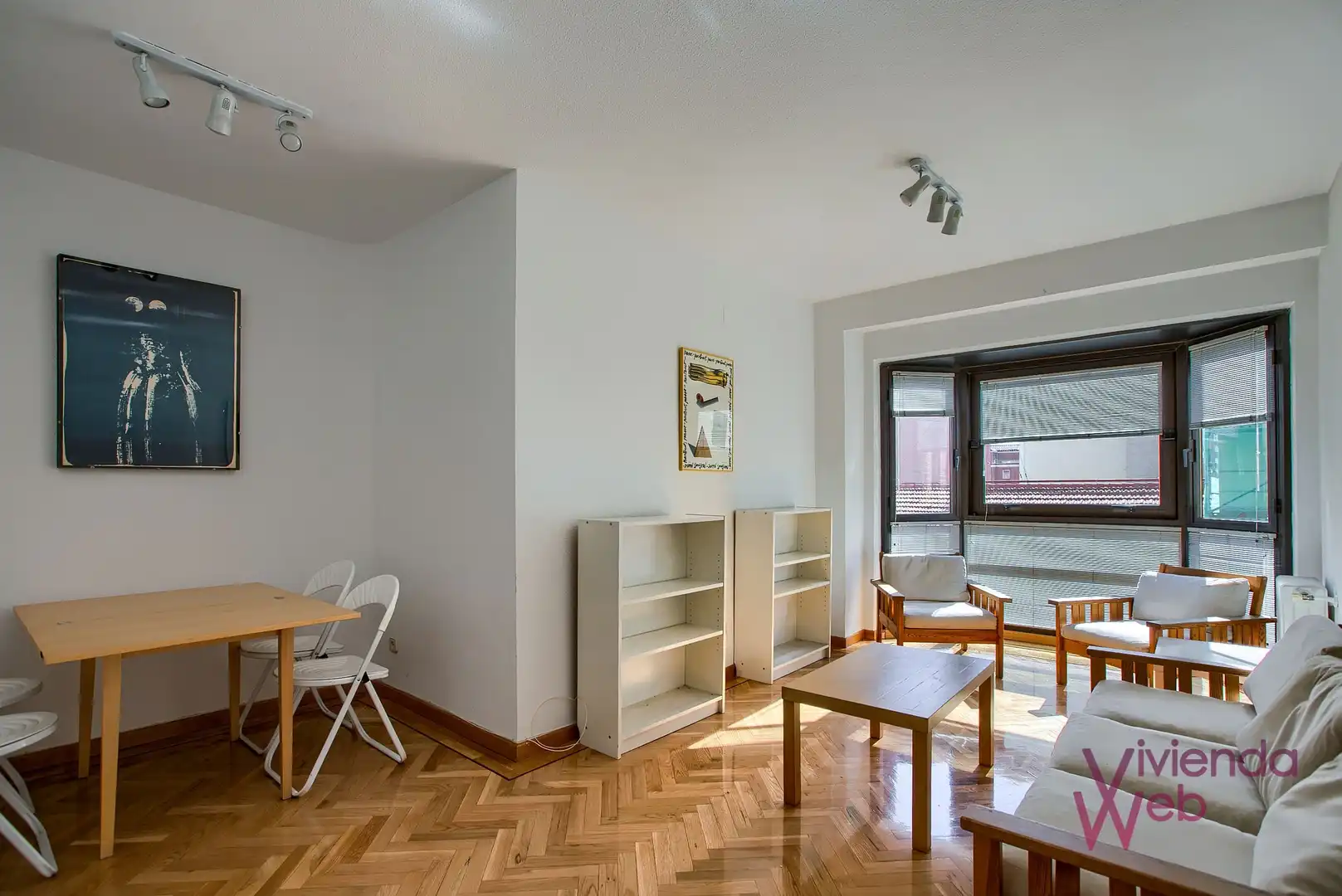 Wohnzimmer von Wohnung zur Miete in Madrid mit Klimaanlage, Heizung und Privatgarten