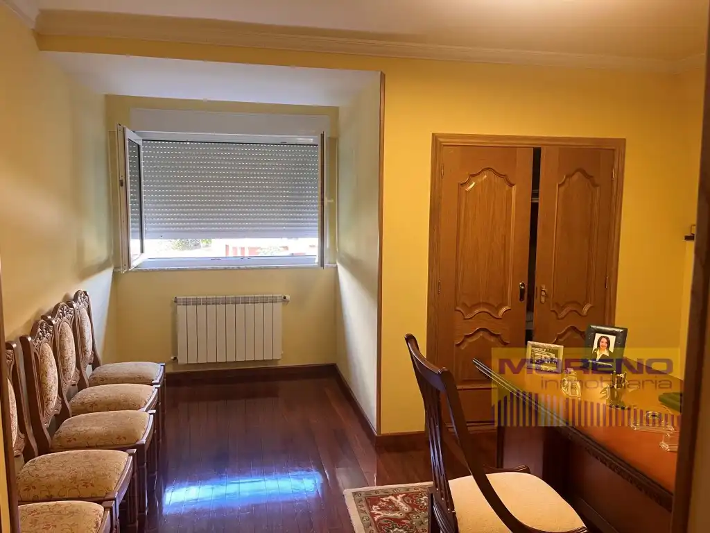 Menjador de Casa o xalet en venda en Sarria