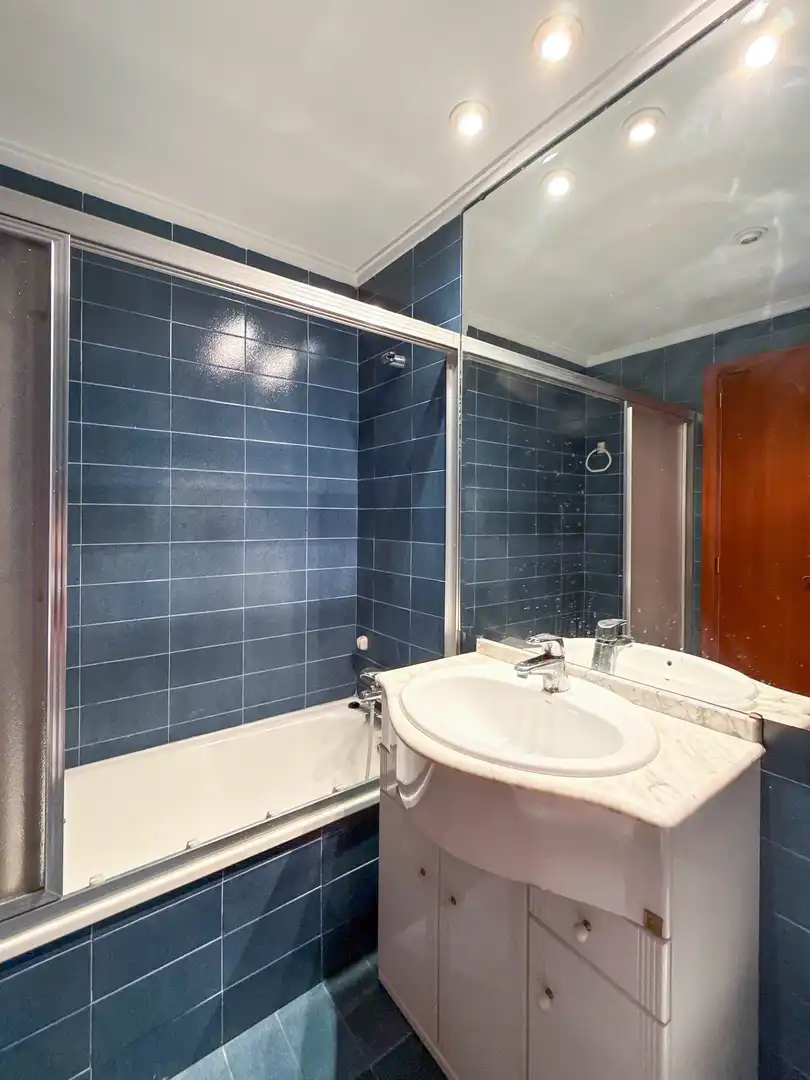 Baño de Piso en venta en Valencia con Balcón