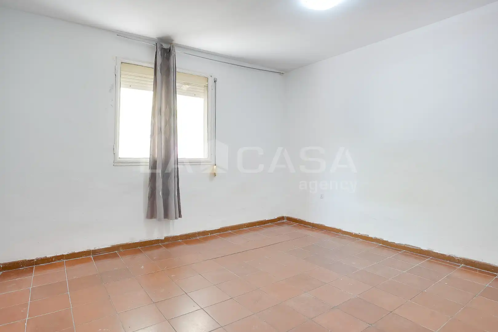 Piso en venta en Barcelona con Balcón