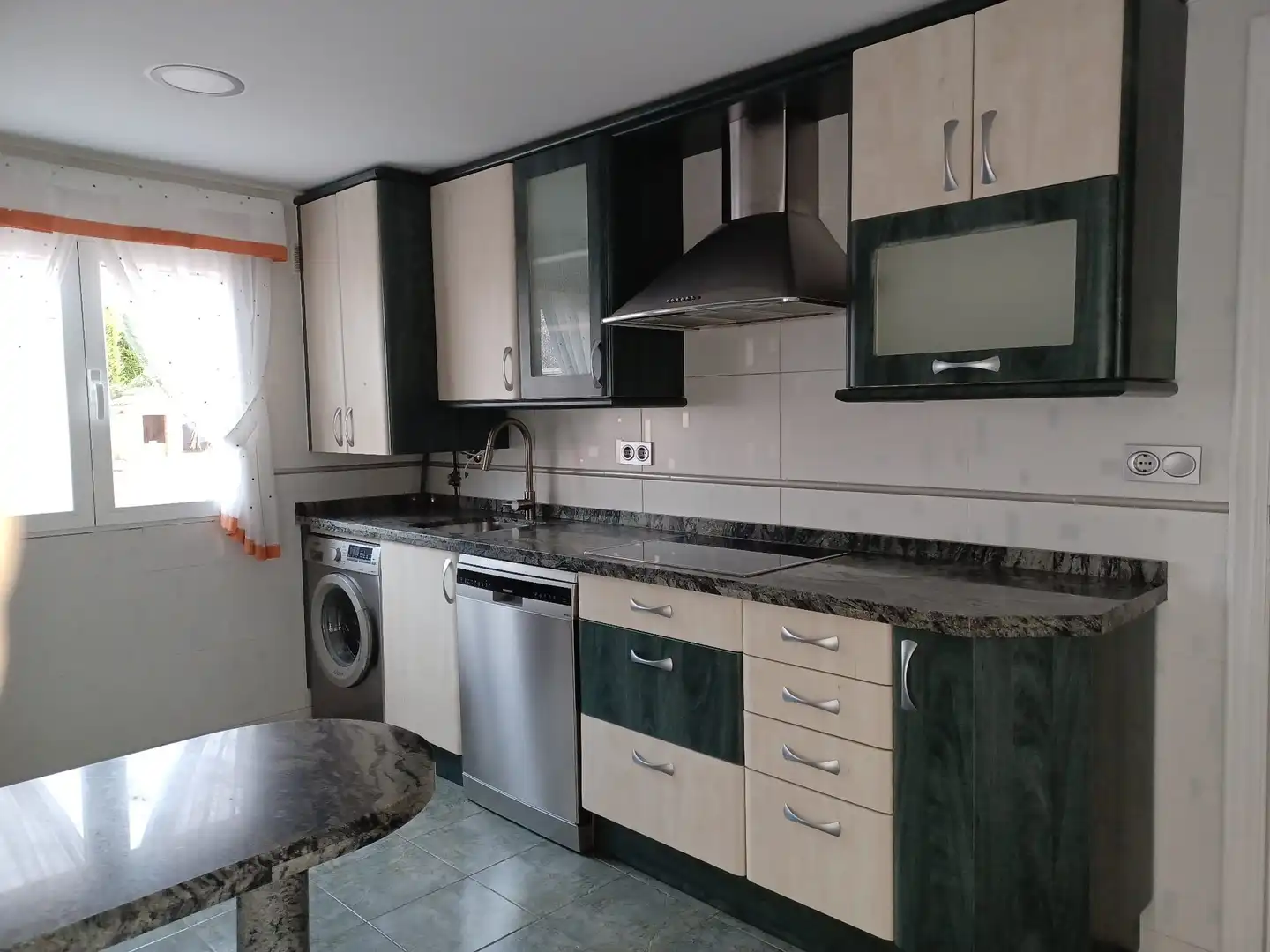 Cocina de Casa o chalet en venta en Renedo de Esgueva con Jardín privado