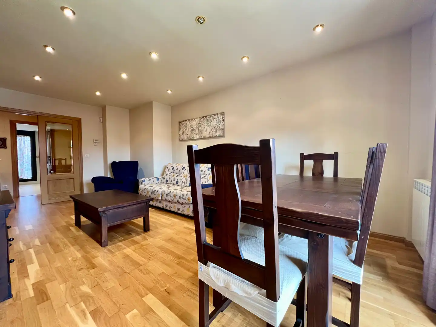 Dining room of Flat for sale in Jaca  with Heating, Parquet flooring and Terrace