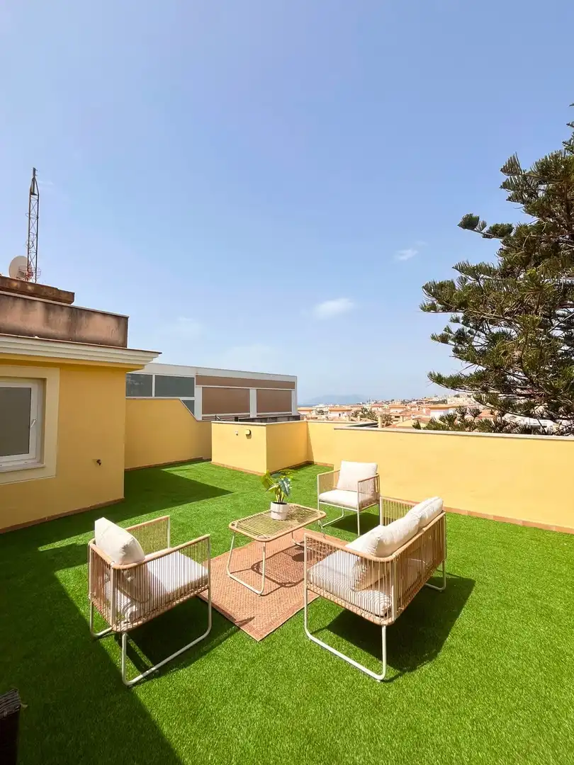 Terrassa de Pis en venda en Rincón de la Victoria amb Terrassa i Piscina comunitària