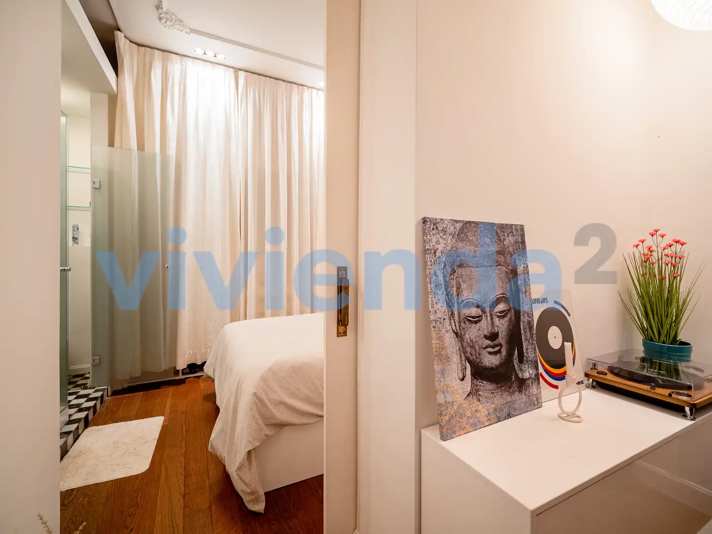 Bedroom of Flat for rent in Madrid  with Air Conditioner, Heating and Balcony