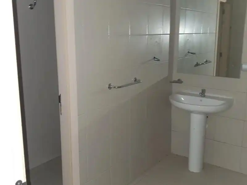 Local comercial en alquiler en Centro - La Vega Alta, imagen 12