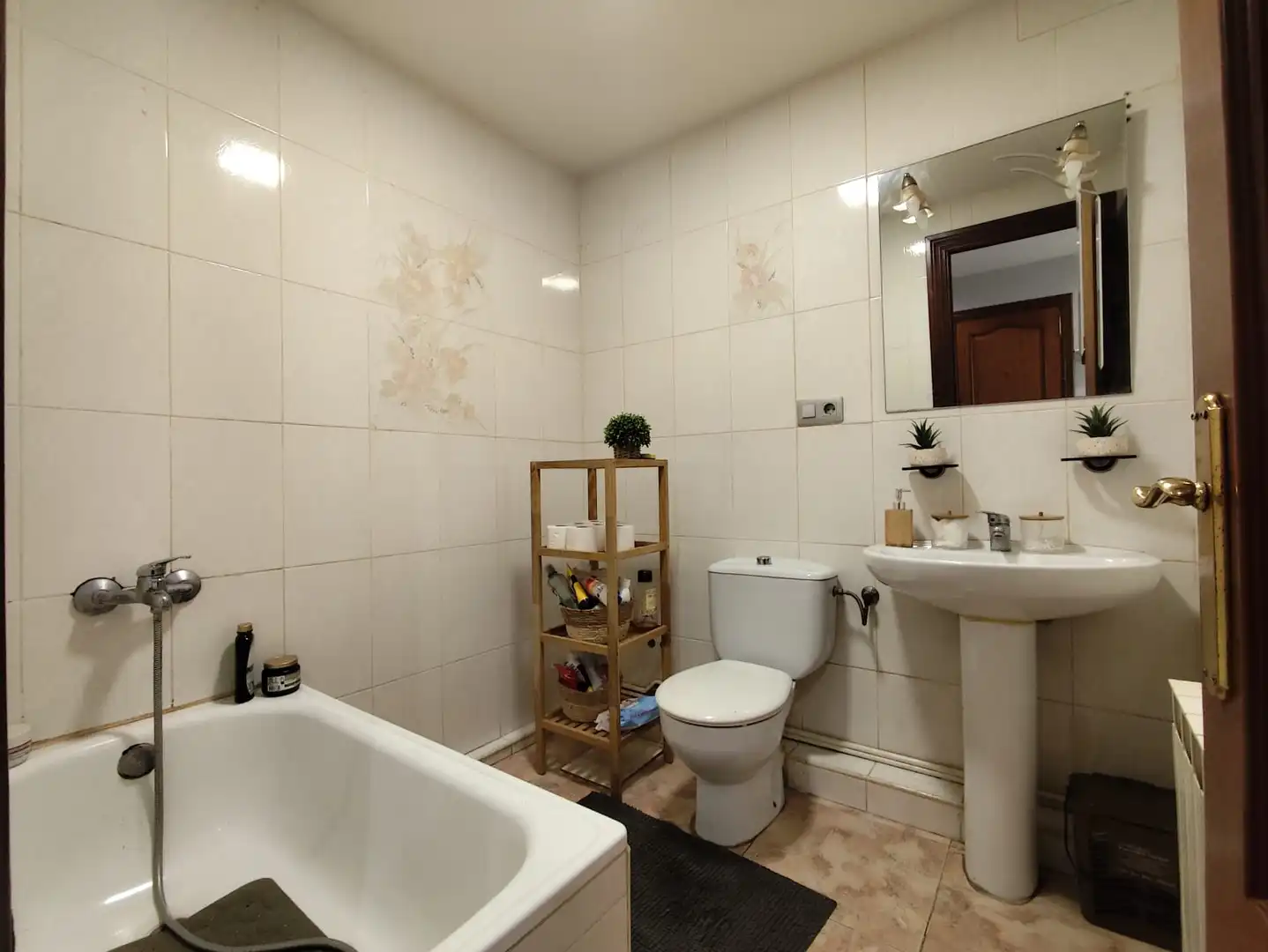 Bathroom of Flat for sale in Quel  with Heating and Furnished
