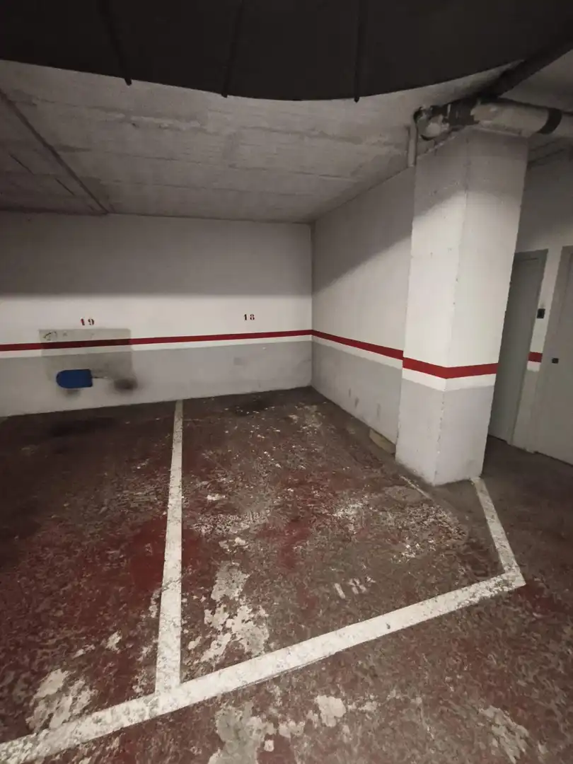 Einzelparkplatz zum Verkauf in Carrer RIU ESSERA, imagen 7