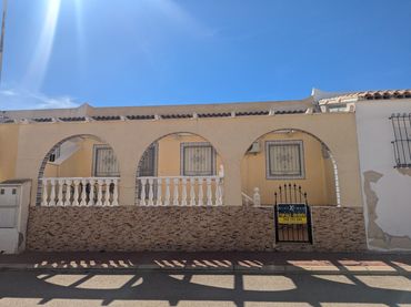 Casa en venta en Calle Calle Esparraguera 1