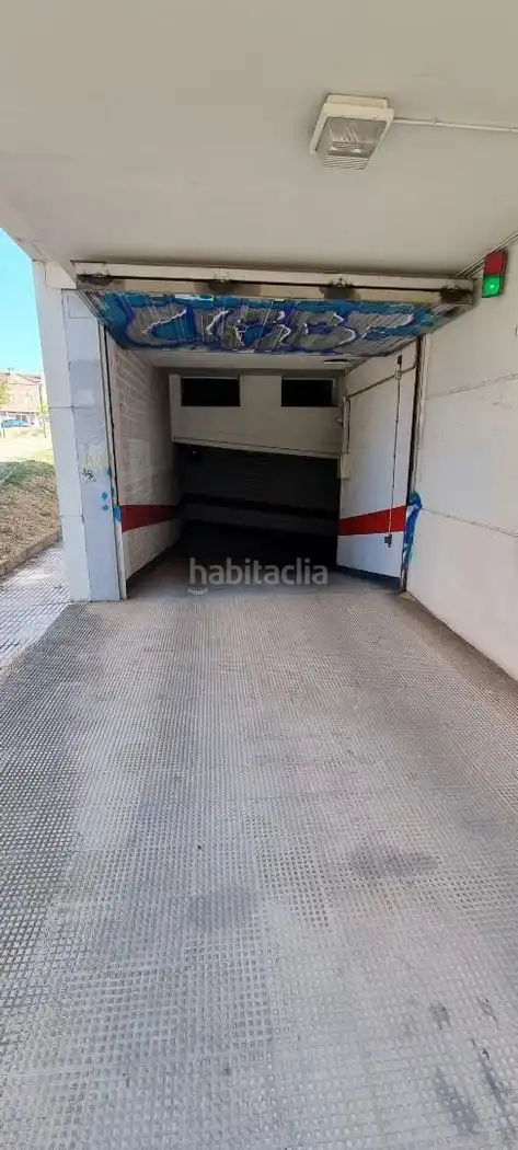Individual for sale in Calle de Rivalamora 14, imagen 4