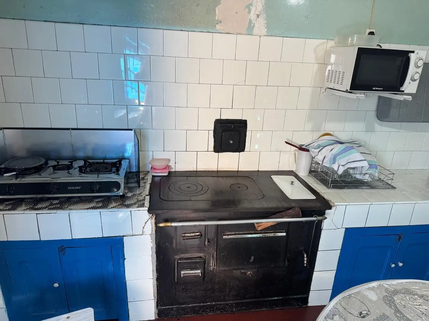 Cocina de Finca rústica en venta en Palacios de Sanabria con Jardín privado, Amueblado y Balcón
