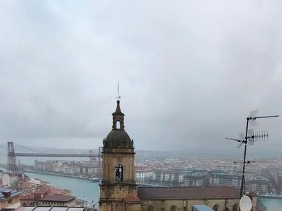 Flat for sale in Vazquez Mella Kalea, Azeta - Abatxolo, Portugalete