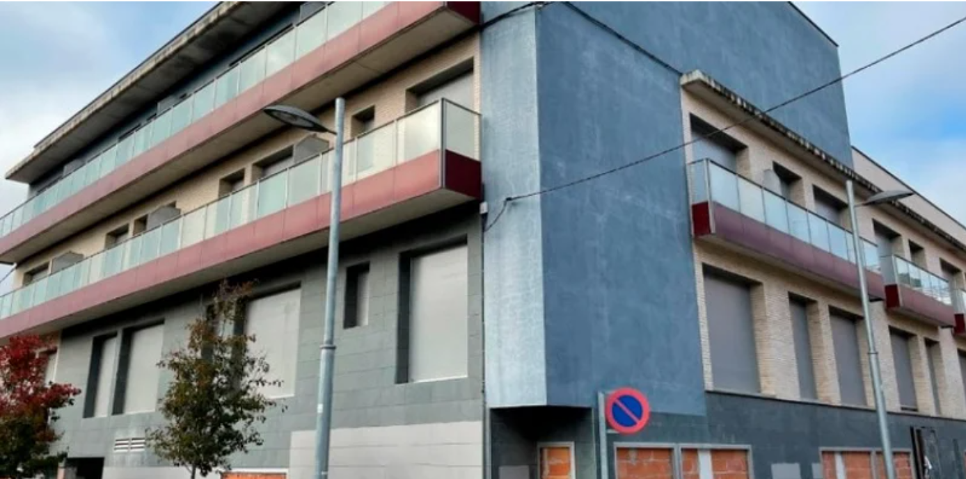Exterior view of Building for sale in Igualada
