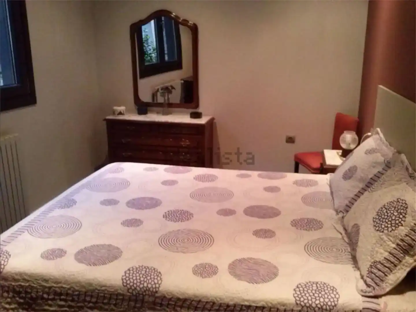 Schlafzimmer von Wohnung zur Miete in A Cañiza   mit Parkett und Möbliert