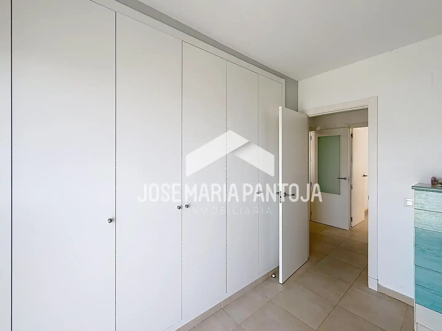 Bedroom of Flat for sale in Arcos de la Frontera  with Air Conditioner, Heating and Storage room
