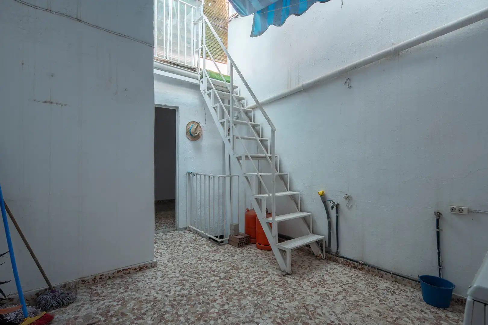 Casa adosada en venta en Maracena con Aire acondicionado, Terraza y Amueblado