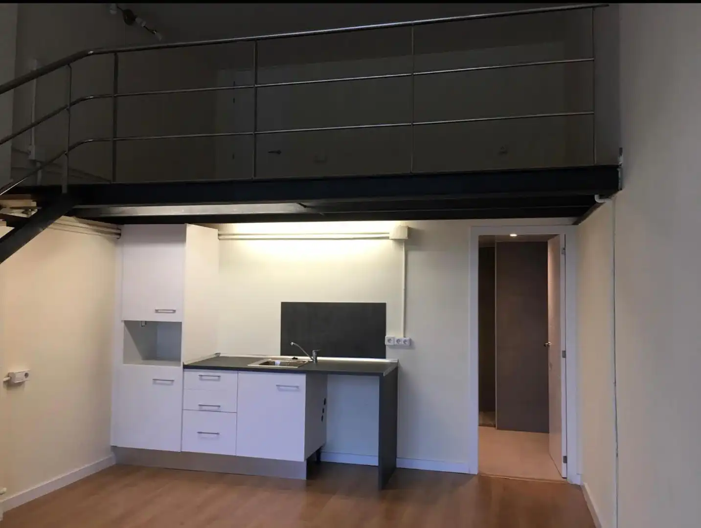 Kitchen of Commercial properties for rent in Badalona  with Air Conditioner