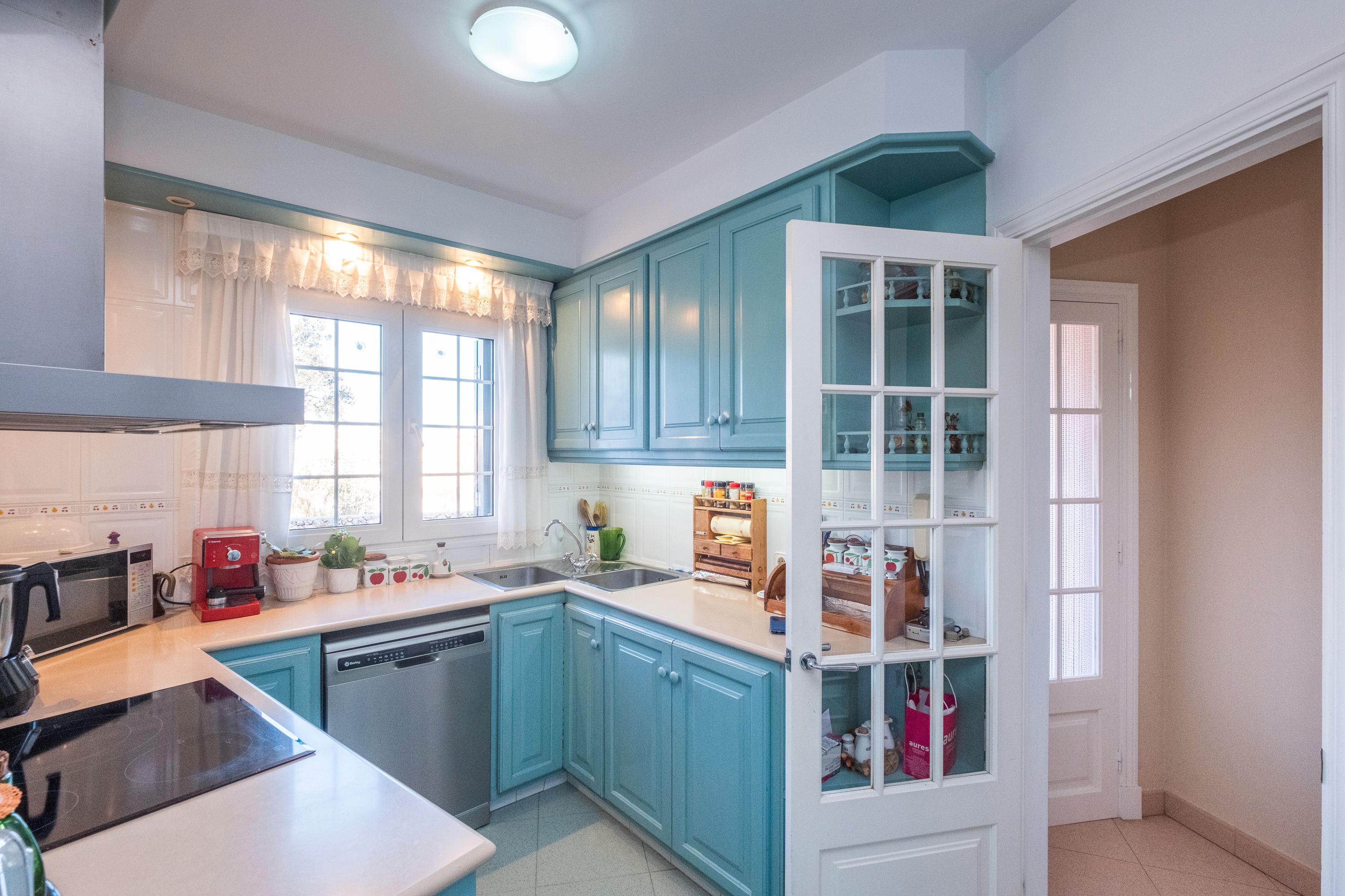 Single-family semi-detached for sale in Dalt Sant Joan - Plaça Eivissa