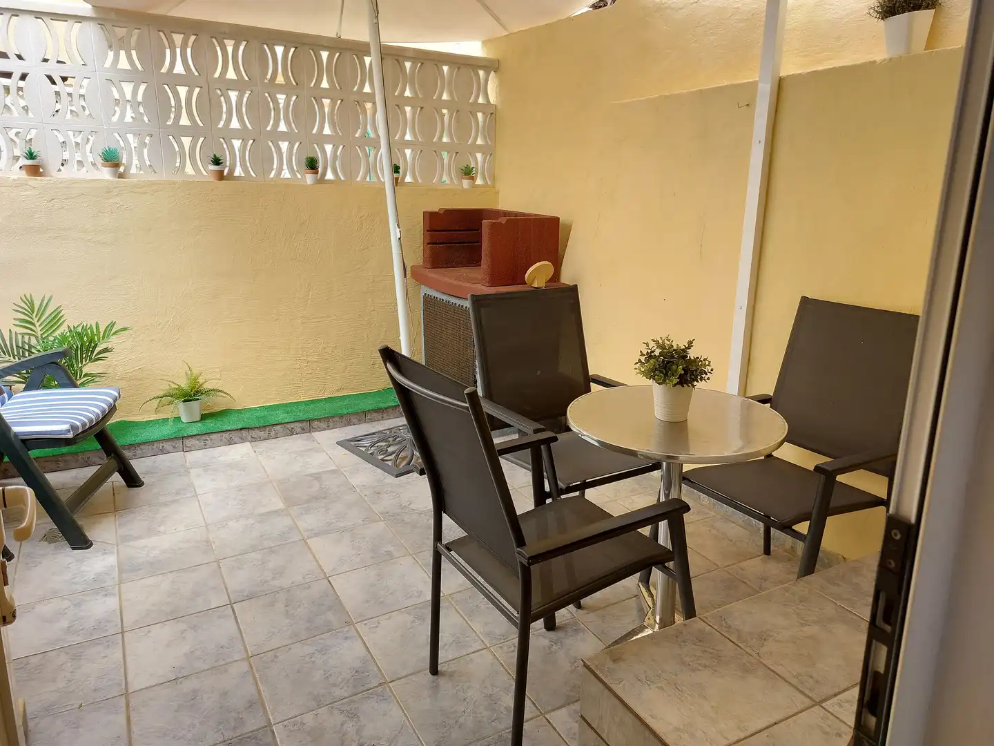 Terrasse von Maisonette zur Miete in San Bartolomé de Tirajana mit Klimaanlage, Privatgarten und Terrasse