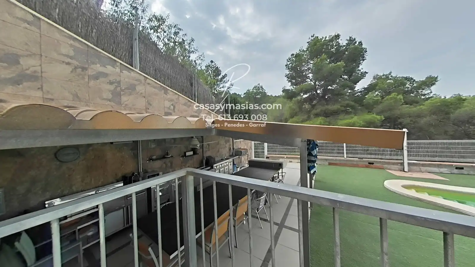 Terrassa de Casa o xalet en venda en Sant Pere de Ribes amb Aire condicionat, Calefacció i Jardí privat