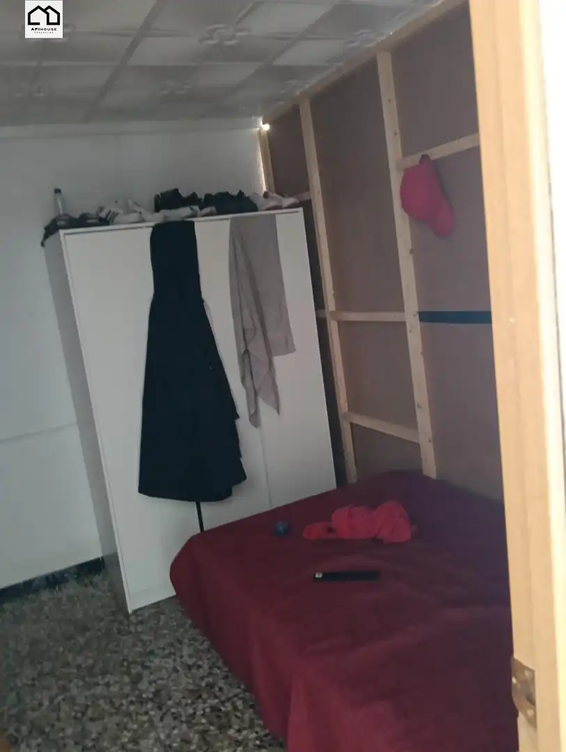 Habitación de Apartamento en venta en Elche / Elx con Terraza, Trastero y Amueblado