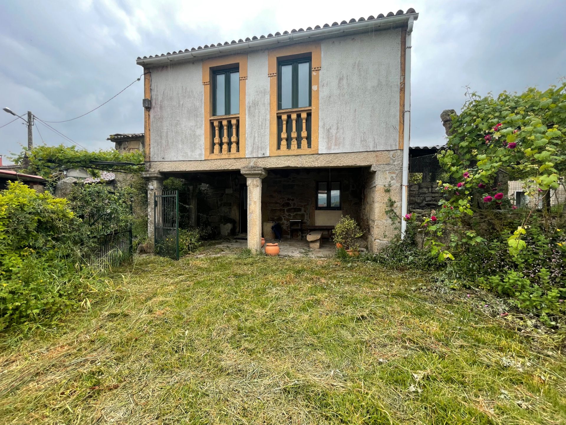 Exterior view of Single-family semi-detached for sale in Dodro  with Furnished