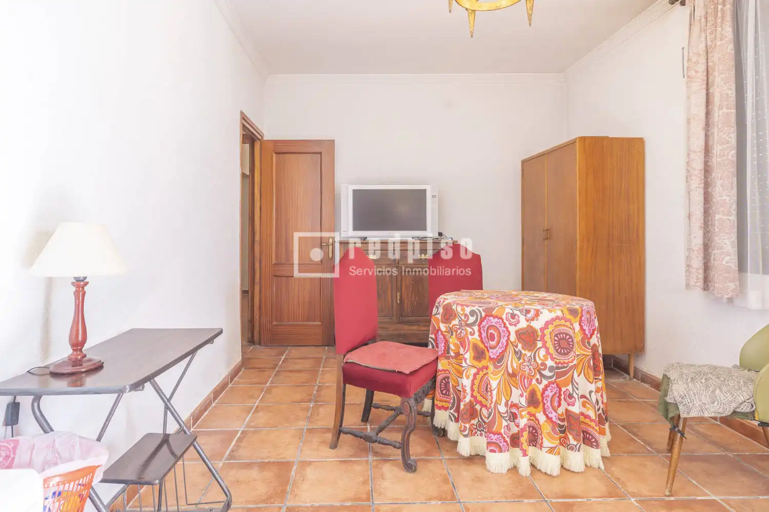 Habitación de Casa o chalet en venta en Noblejas con Calefacción, Jardín privado y Trastero