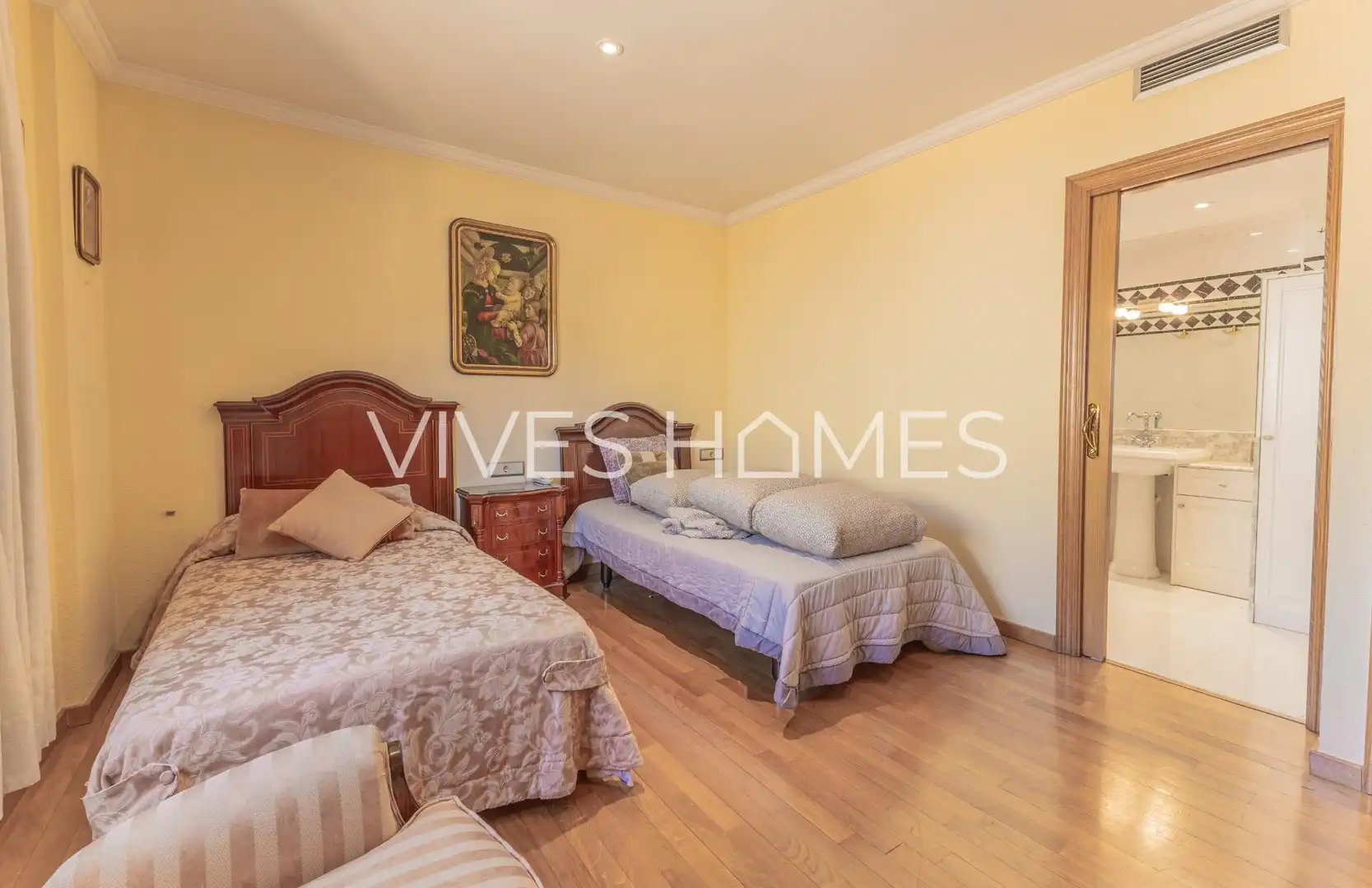 Schlafzimmer von Maisonette zum Verkauf in Arenys de Mar mit Klimaanlage, Heizung und Parkett