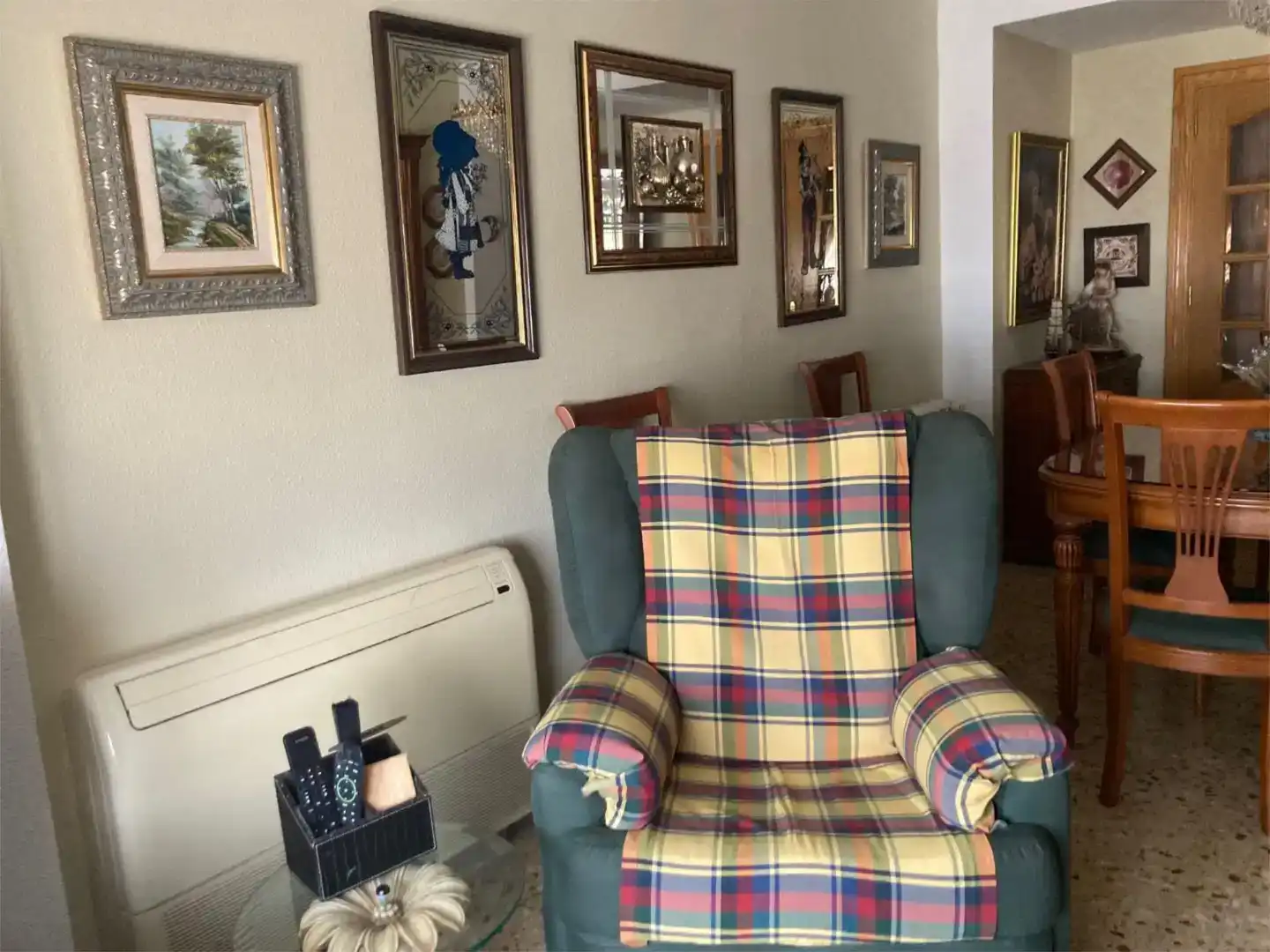 Sala de estar de Piso en venta en Utiel con Aire acondicionado, Trastero y Balcón