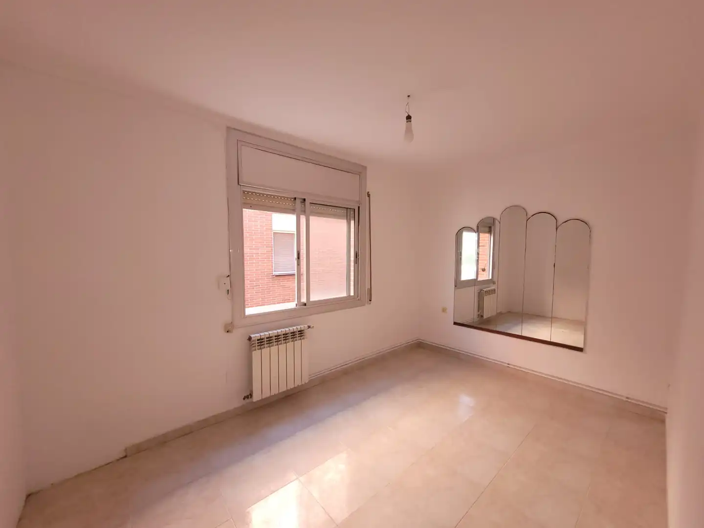 Schlafzimmer von Wohnungen zum Verkauf in Castelldefels mit Heizung, Terrasse und Abstellraum