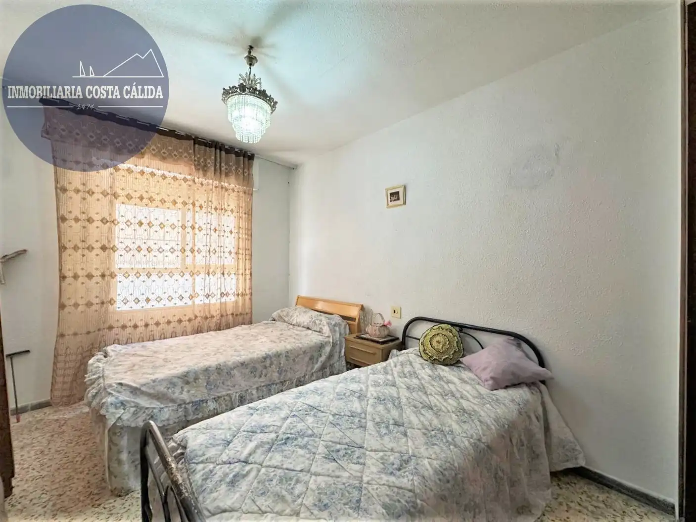 Habitación de Piso en venta en Águilas con Amueblado y Horno
