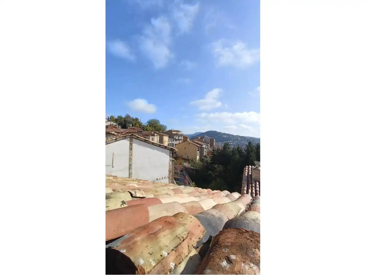 Exterior view of Houses for sale in Berga