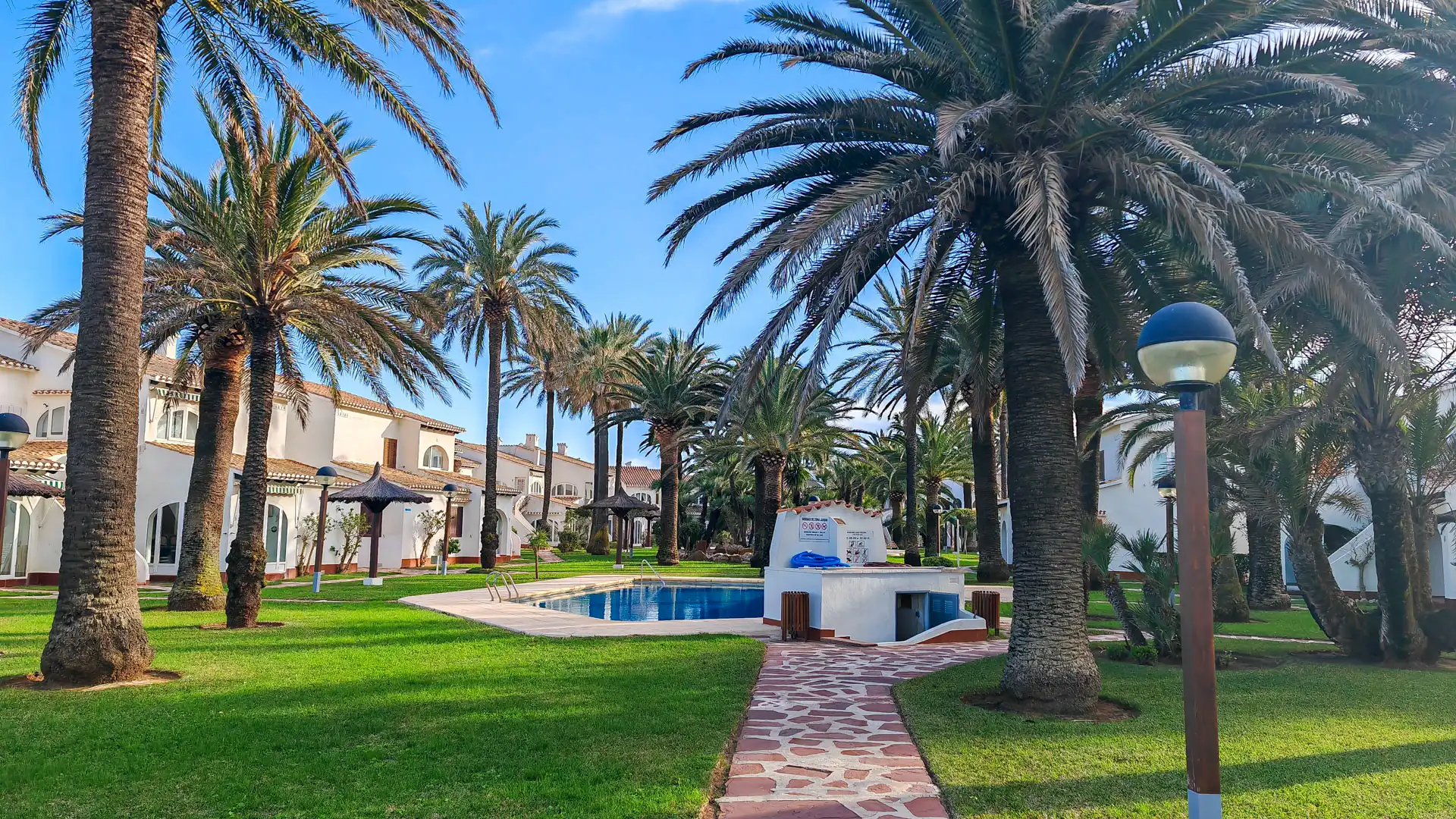 Jardín de Casa adosada en venta en Dénia con Aire acondicionado, Terraza y Trastero
