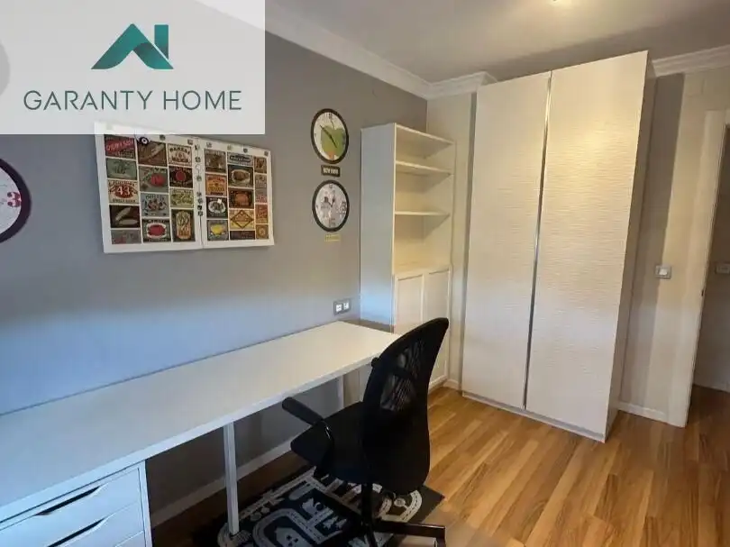 Schlafzimmer von Wohnung zur Miete in Málaga mit Klimaanlage, Privatgarten und Terrasse