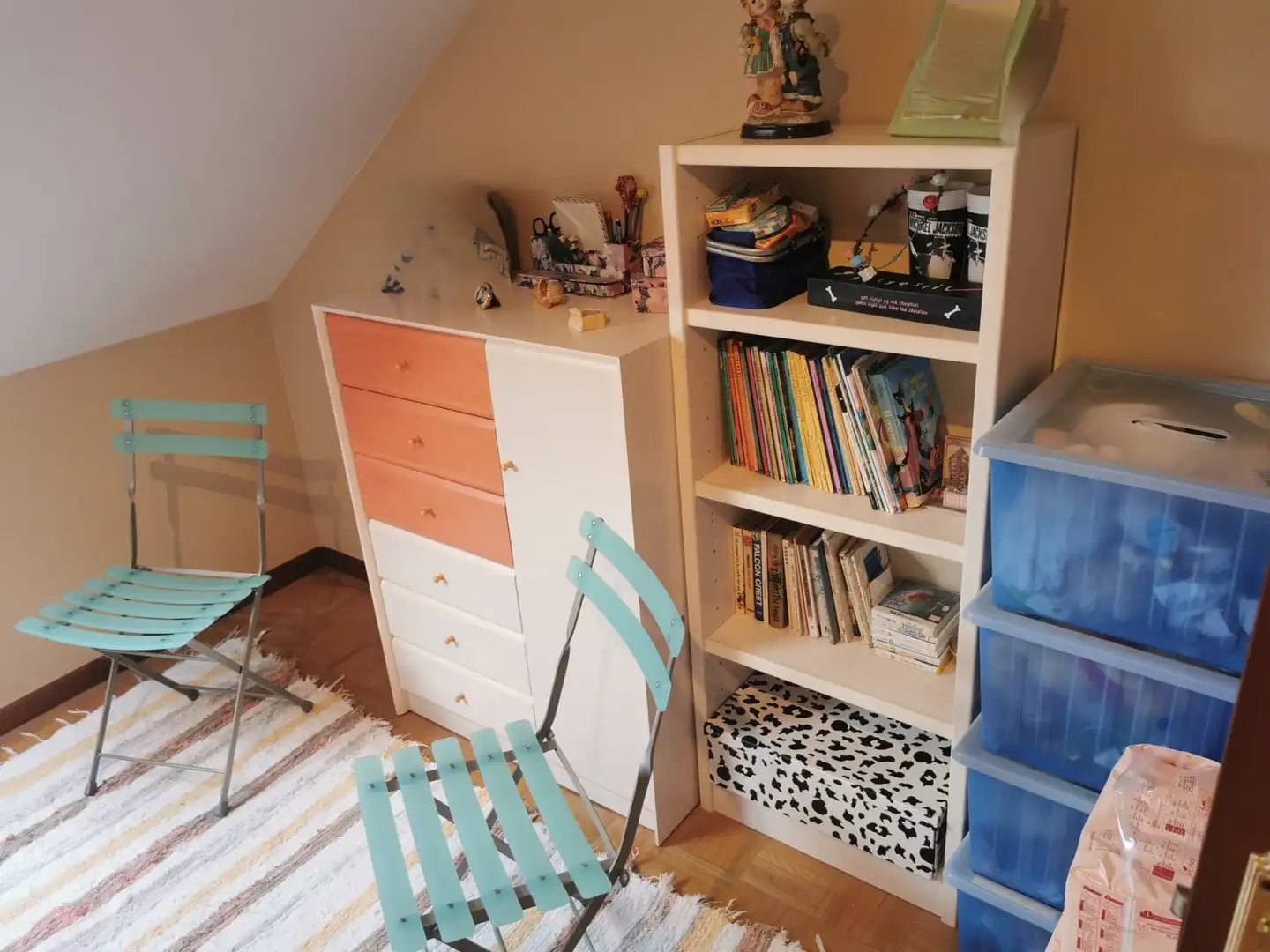 Habitación de Piso en venta en Gijón  con Calefacción, Parquet y Trastero