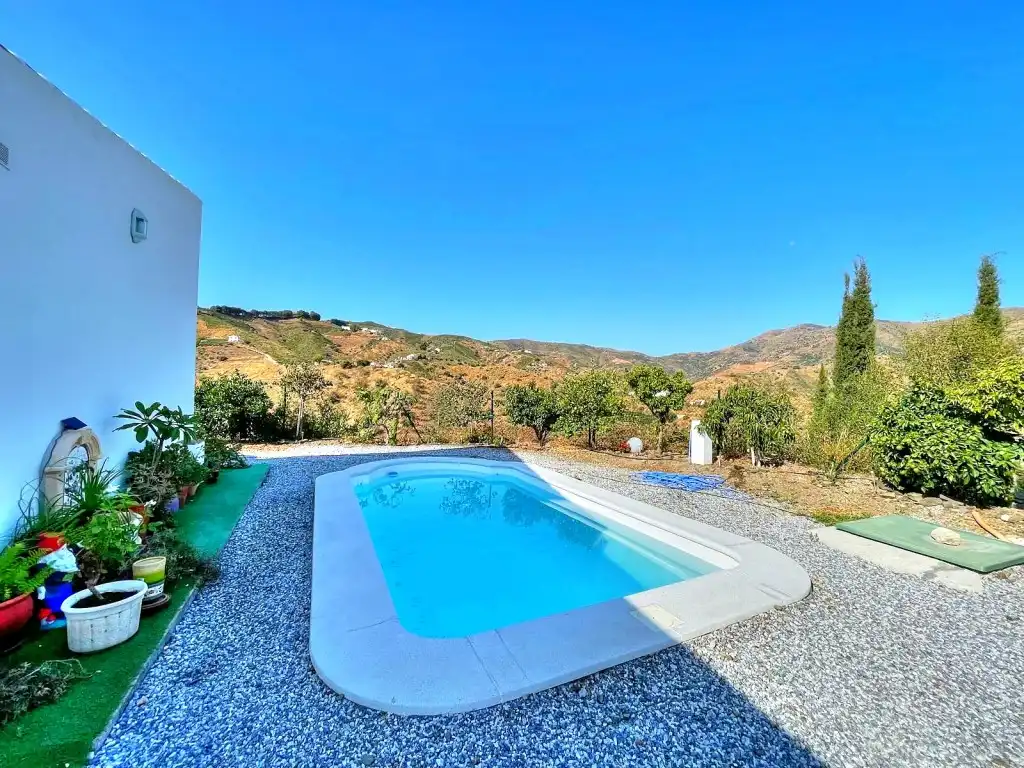 Swimming pool of Country homes for sale in El Borge  with Air Conditioner, Private garden and Swimming Pool