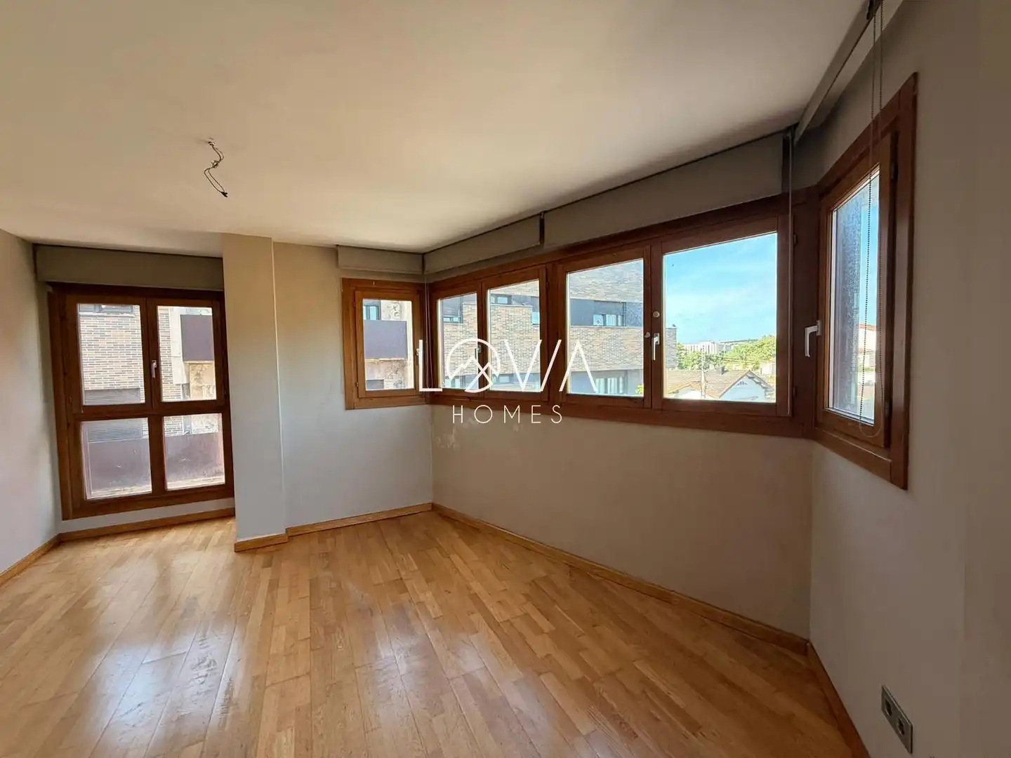 Habitación de Piso en venta en Gijón  con Calefacción