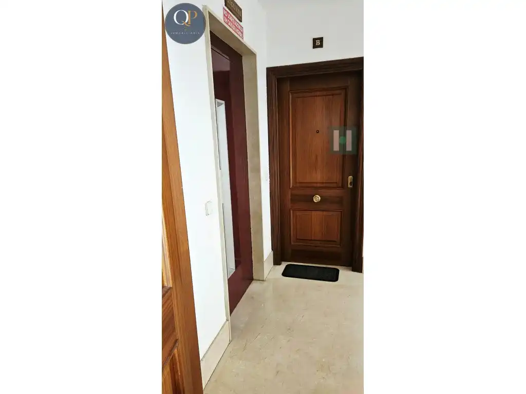 Piso con ascensor en venta en Calle Carlos V, imagen 6
