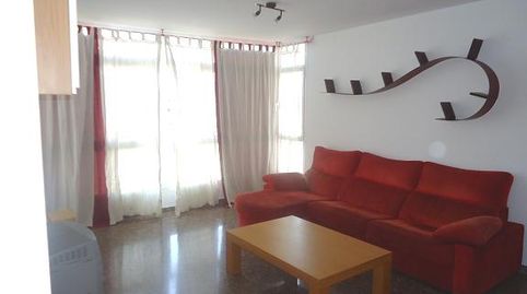 Luminosa vivienda junto a CEU