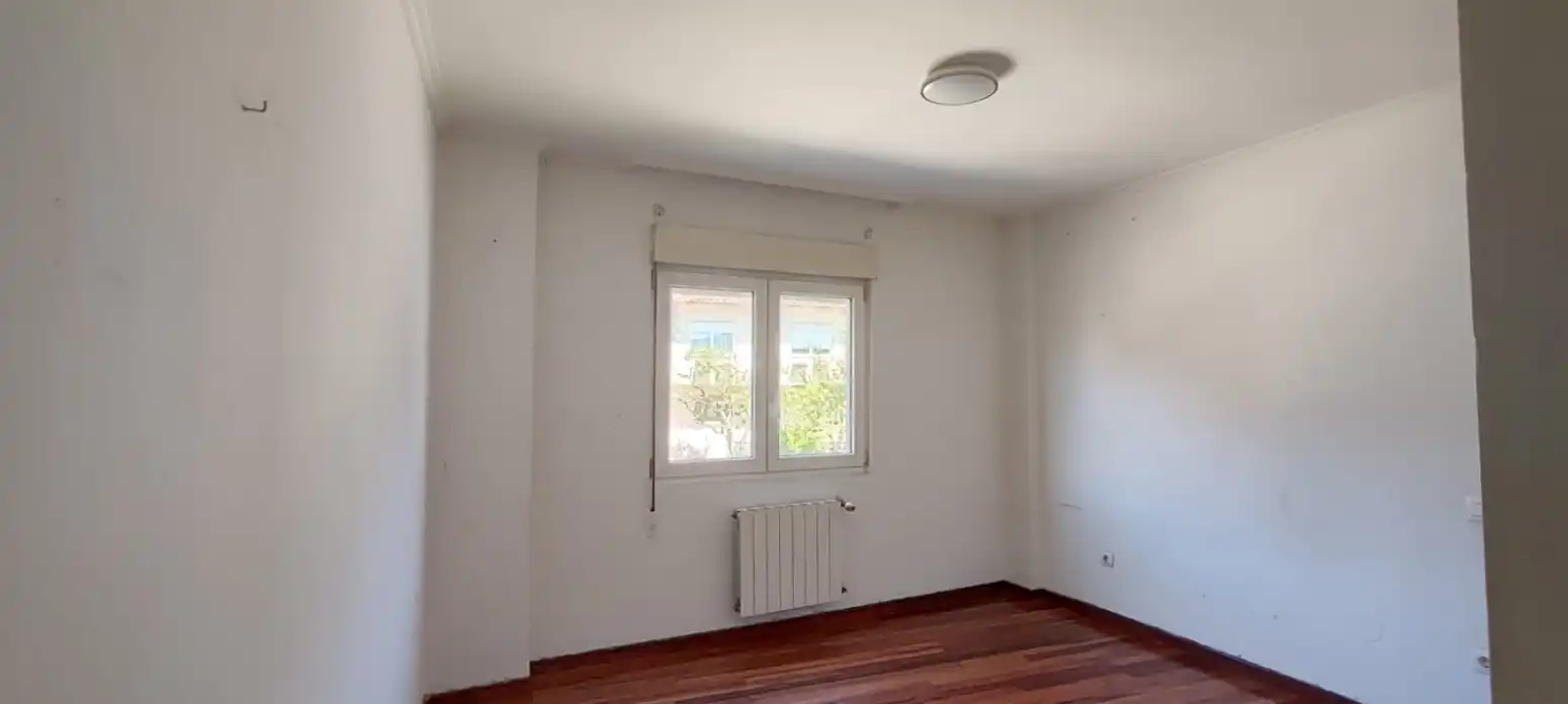 Bedroom of Flat for sale in Piélagos  with Heating, Parquet flooring and Terrace