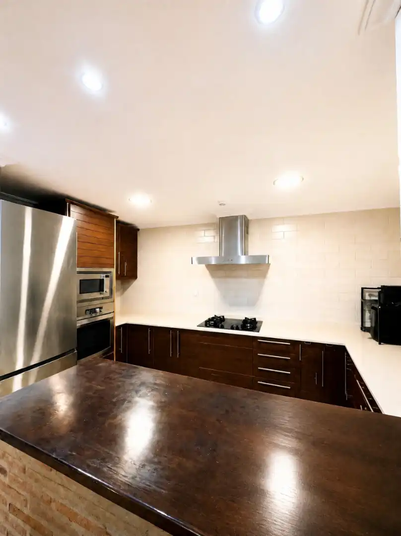Cocina de Casa o chalet en venta en Montserrat con Jardín privado, Terraza y Trastero