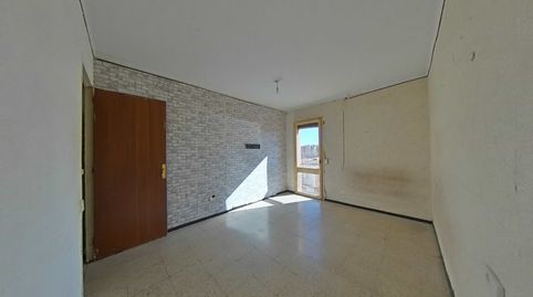 Foto 2 de Piso en venta en Torras I Bages, Centre, Salt