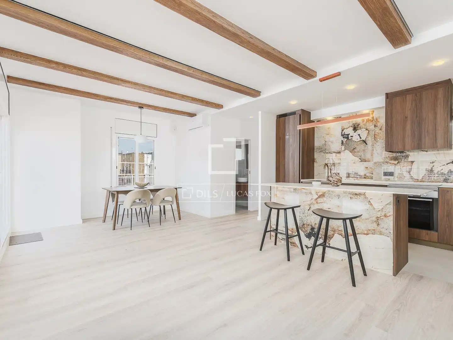 Kitchen of Attic for sale in Barcelona  with Air Conditioner, Terrace and Balcony